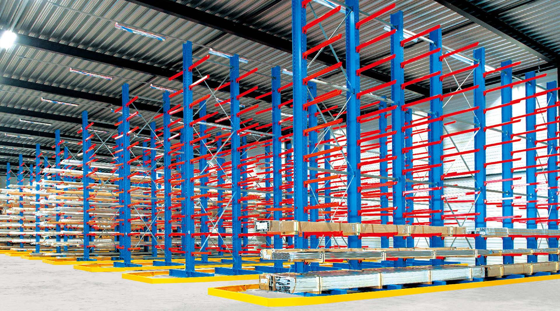 Cantilever Racking Upright and Arm Detail