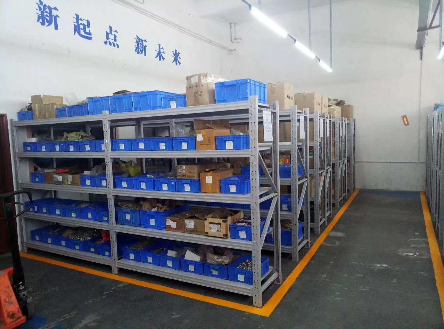 Easily Assemble Heavy Duty Steel/Iron Garage Storage Racks 4 Layers Long Span Warehouse Shelving Rack Set with 10 Year Warranty