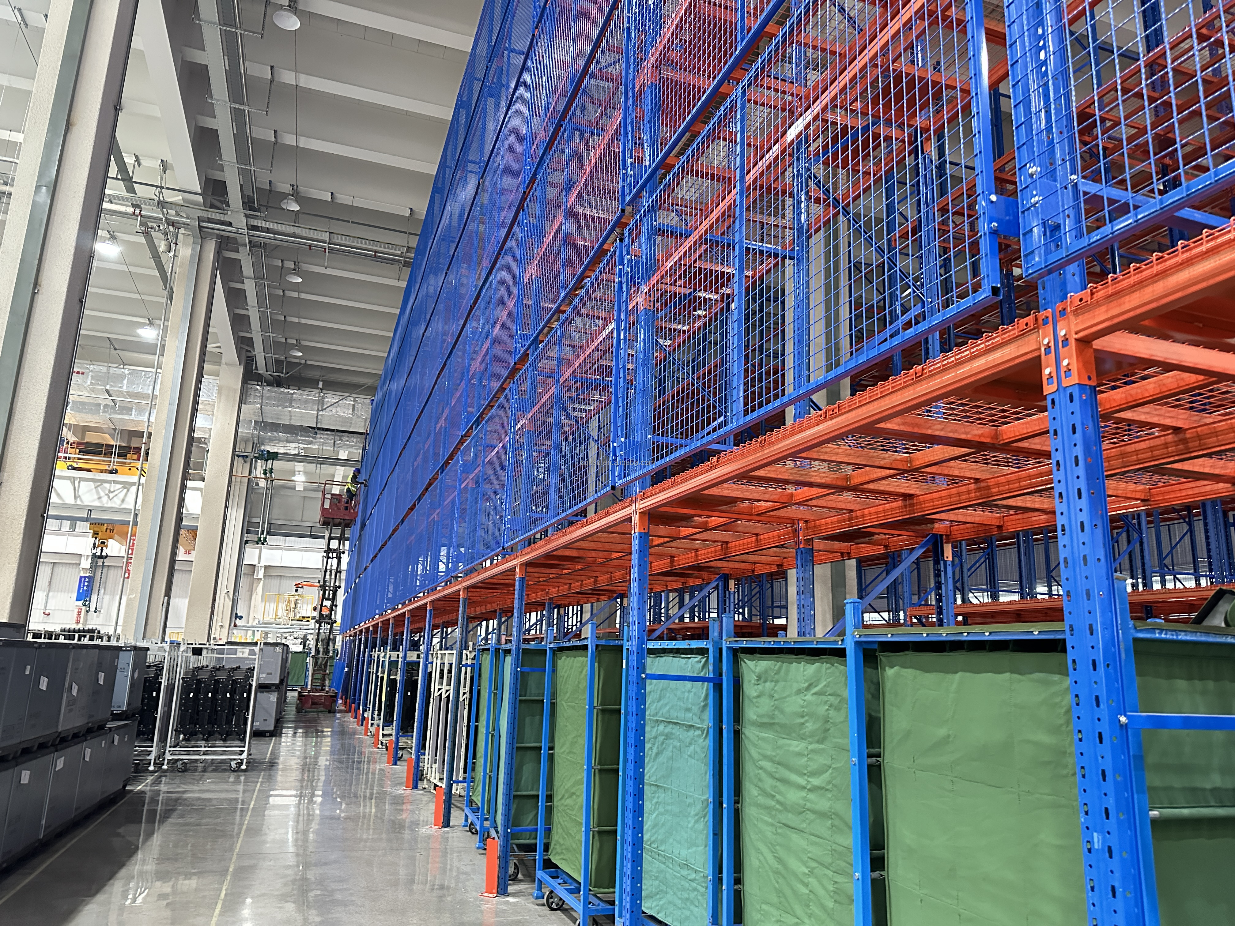 Industrial High Capacity Heavy Duty Adjustable Boltless Powder Coated Steel 4-Layer Beam Racks Wire Mesh 100x100mm Pallet Shelf