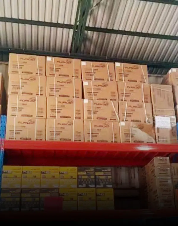 1000kg capacity standard selective pallet racking in regional warehouse