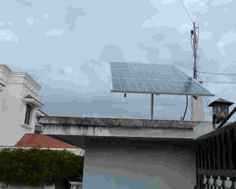 Hot-DIP Galvanized Corrosion Resistant 2 Panels Single Pole Steel Solar Ground Mounting PV Panel Racking System 25-Year Warranty