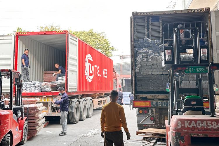 Delivery Loading 2