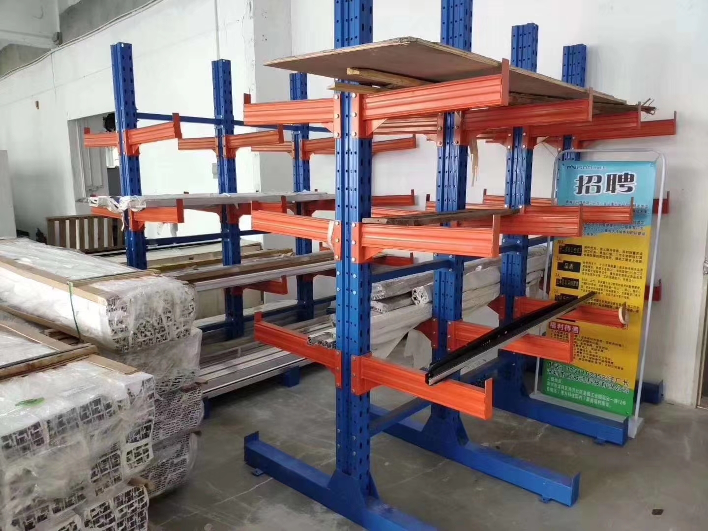 Cantilever rack application showcase 1